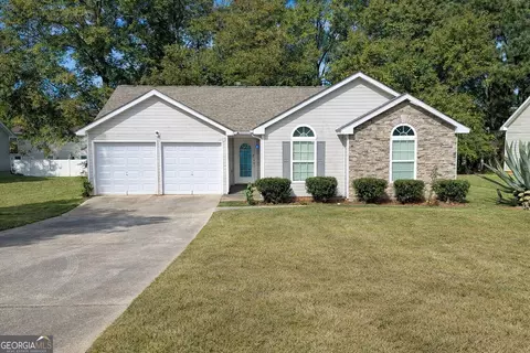 208 Nadia Ct, Locust Grove, GA 30248