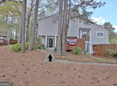 83 Twiggs Cor, Peachtree City, GA 30269