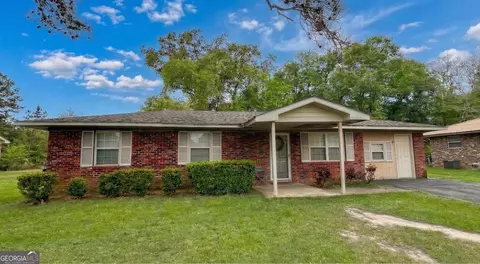 1176 Willie C Harris Dr, Cairo, GA 39828