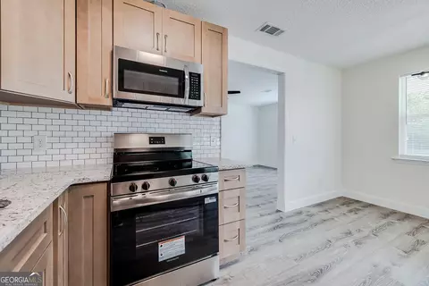 Kitchen - 308 E 4th St, Springfield, GA 31329 photo 5 of 5