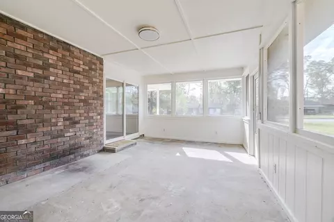 Exterior - 308 E 4th St, Springfield, GA 31329 photo 6 of 14