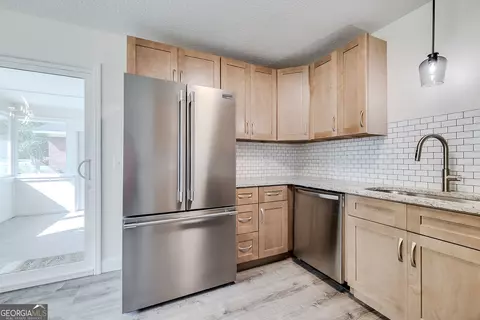 Kitchen - 308 E 4th St, Springfield, GA 31329 photo 3 of 5