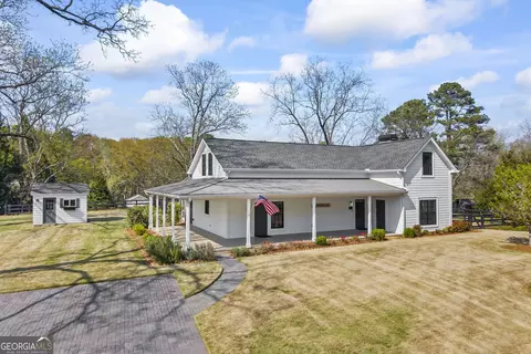 82 Childs St, Martin, GA 30557
