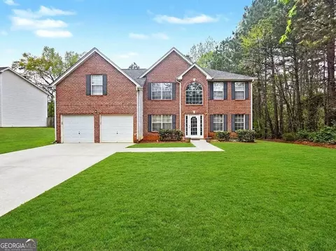 4041 Smithfield Trl, Ellenwood, GA 30294