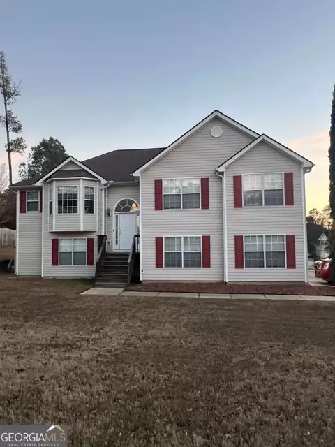 2032 Pleasant Hollow Dr, Lithonia, GA 30058
