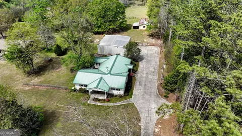 104 Mcintosh Trl, Sharpsburg, GA 30277
