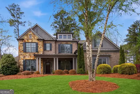 2732 Oak Glen Manor Rd, Decatur, GA 30033