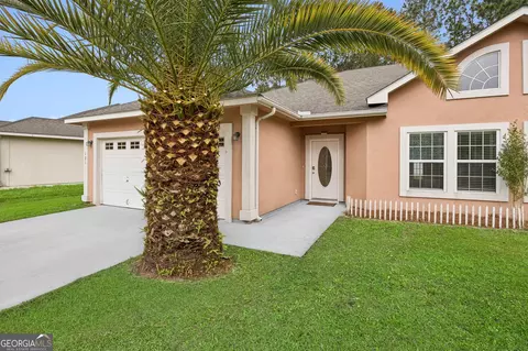 121 Magnolia Ct, Kingsland, GA 31548