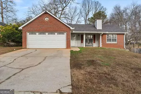 1362 Tara Rd, Jonesboro, GA 30238
