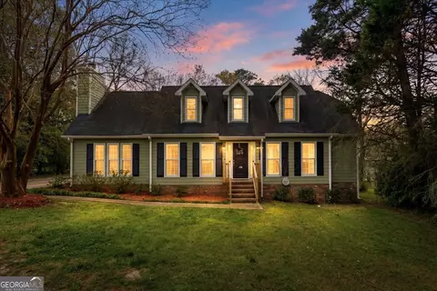 204 Maddox Rd, Griffin, GA 30224