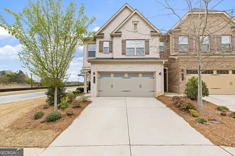 1255 Lanier Meadow Dr, Sugar Hill, GA 30518
