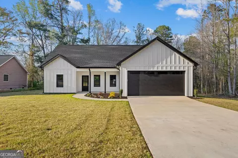 149 Woodridge Cir, Lagrange, GA 30241