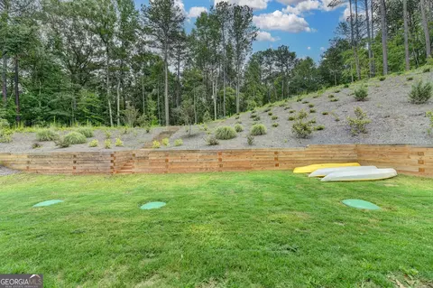 Exterior - 2129 Charmond Dr, Monroe, GA 30656 photo 5 of 11