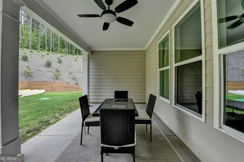 Exterior - 2129 Charmond Dr, Monroe, GA 30656 photo 3 of 11
