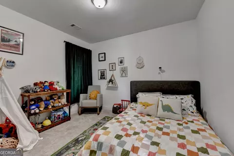 Bedroom - 2129 Charmond Dr, Monroe, GA 30656 photo 11 of 12