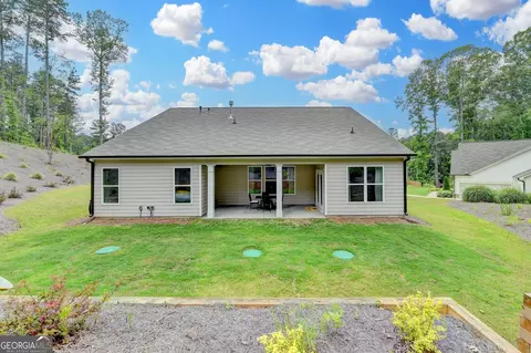 Exterior - 2129 Charmond Dr, Monroe, GA 30656 photo 10 of 11