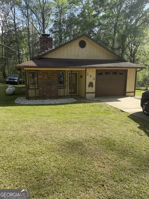 245 Teaver Rd, Lagrange, GA 30240