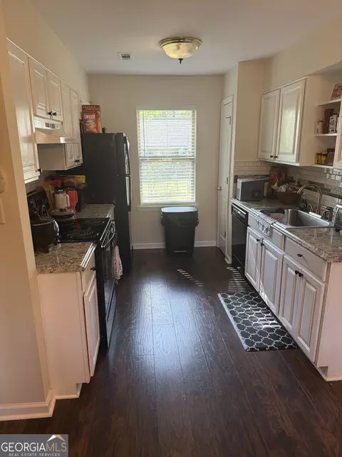 Kitchen - 245 Teaver Rd, Lagrange, GA 30240 photo 1 of 1