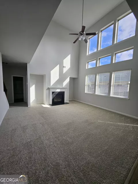 Living - 500 Mabry Pl, Grayson, GA 30017 photo 2 of 3