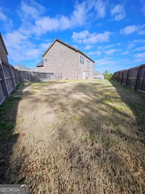 Exterior - 500 Mabry Pl, Grayson, GA 30017 photo 3 of 4