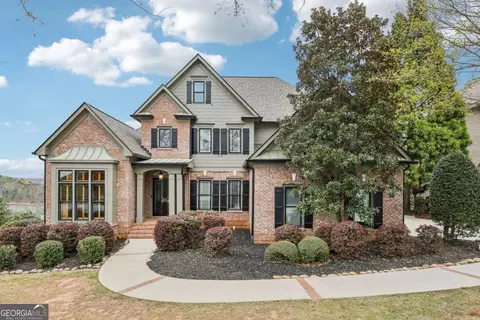 3734 Wavespray Ct, Gainesville, GA 30506