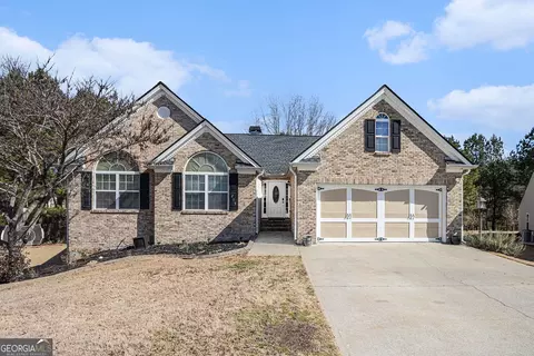 213 Overlook Ct, Dallas, GA 30157