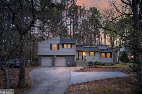 3273 Greenhill Dr, Villa Rica, GA 30180