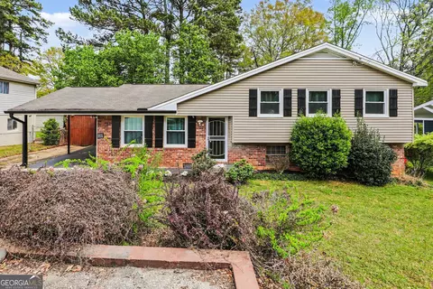 6084 Mount Zion Blvd, Ellenwood, GA 30294