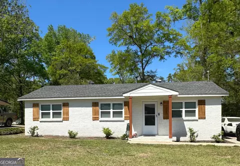 104 Dudley St, Warner Robins, GA 31093