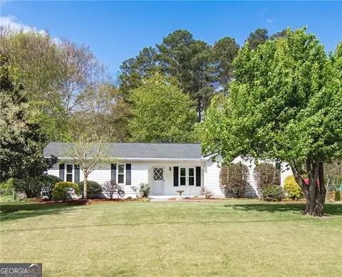 111 Little Brook Dr, Woodstock, GA 30188
