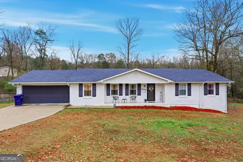 6642 Forestdale Ln, Douglasville, GA 30135