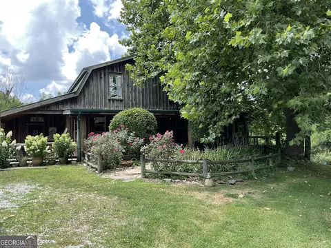 7118 Old 441 S, Lakemont, GA 30552