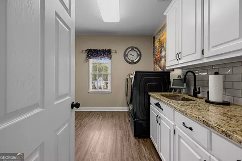 Other - 102 Canterbury Dr, Lagrange, GA 30241 photo 7 of 17