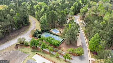 View/Area - 102 Canterbury Dr, Lagrange, GA 30241 photo 4 of 11