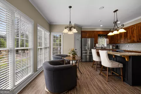 Kitchen - 102 Canterbury Dr, Lagrange, GA 30241 photo 2 of 5