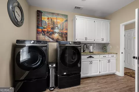 Other - 102 Canterbury Dr, Lagrange, GA 30241 photo 5 of 17