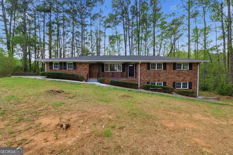 3660 Debbie Ln, Powder Springs, GA 30127