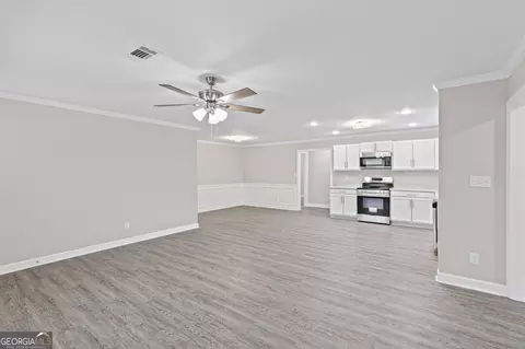 Living - 2974 Shelby Dr, Augusta, GA 30906 photo 3 of 3