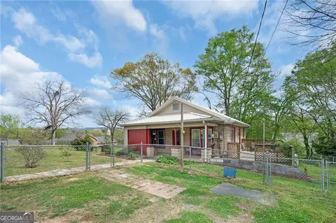775 Union St, Summerville, GA 30747
