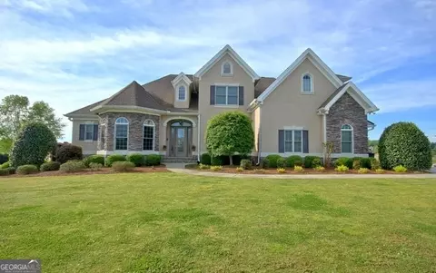 960 Winged Foot Trl, Fayetteville, GA 30215