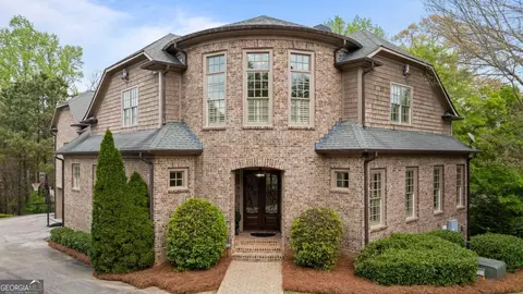1950 Bennetts Point Dr, Marietta, GA 30068