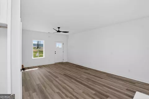 Living - 1229 Chappel Mill Rd, Jackson, GA 30233 photo 2 of 2