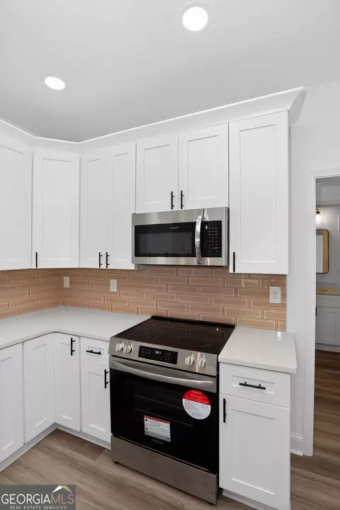 Kitchen - 1229 Chappel Mill Rd, Jackson, GA 30233 photo 3 of 3