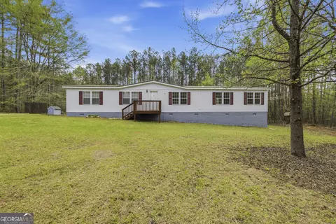 1010 Pintail Ln, Madison, GA 30650