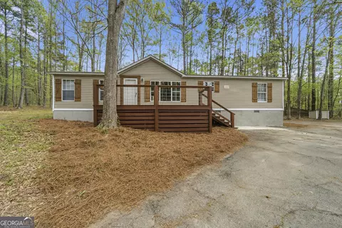 279 Possum Point Dr, Eatonton, GA 31024