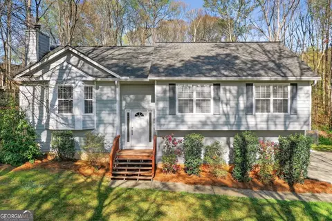 215 Sterling Dr, Canton, GA 30115