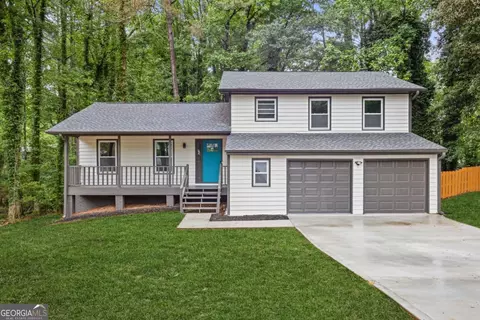 798 Brownlee Ln, Lawrenceville, GA 30044