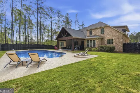 Exterior - 151 Kyndal Ln, Forsyth, GA 31029 photo 16 of 22