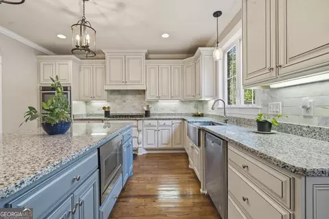 Kitchen - 151 Kyndal Ln, Forsyth, GA 31029 photo 2 of 10