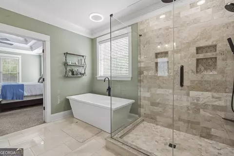 Bath - 151 Kyndal Ln, Forsyth, GA 31029 photo 4 of 11